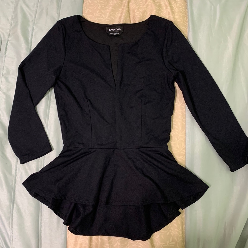 BEBE Peplum Top 🐼